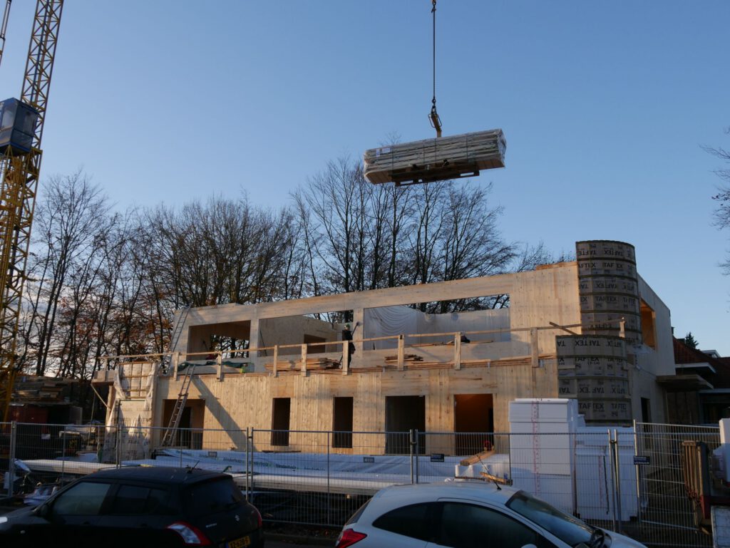 Bijna dak op duurzaam kindcentrum